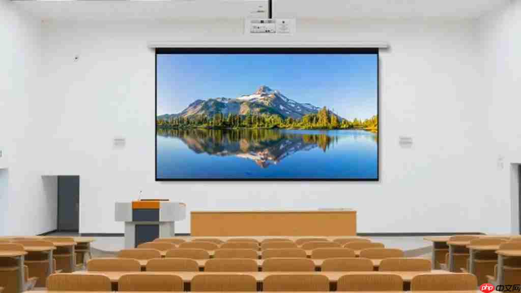  光峰高清高亮 4K 激光投影机重磅来袭，智慧教学再升级 