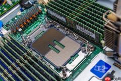 86核心、336MB三级缓存大战AMD撕裂者！Intel至强600系列首次曝光