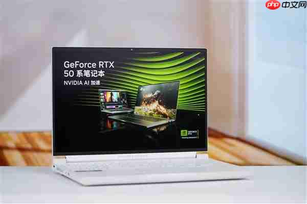 锐龙R9-9850HX万元本!雷神猎刃S游戏本图赏