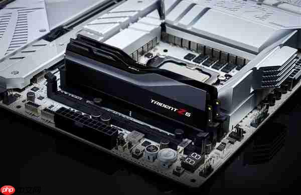 芝奇内存再创新高速! 由德国超频好手CENS创下  DDR5-13322超频世界纪录