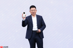 HUAWEI Mate X7正式发布，折叠引领者，巅峰之上再突破