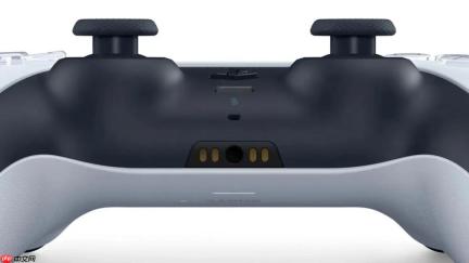 PS5 DualSense手柄续航获提升 但一重要问题仍然存在