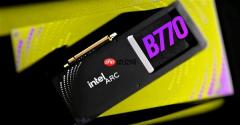 Intel显卡第一次冲击高端！功耗直达300W