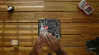 300美元打造高性能游戏PC：新手教程与升级指南
