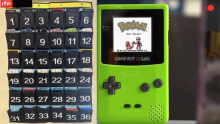 还缺学生吗？老师课堂上发Gameboy游戏机助力教学！