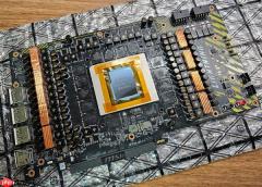 微星旗舰卡皇！RTX 5090 Lightning Z曝光：双12V-2×6接口、40相供电