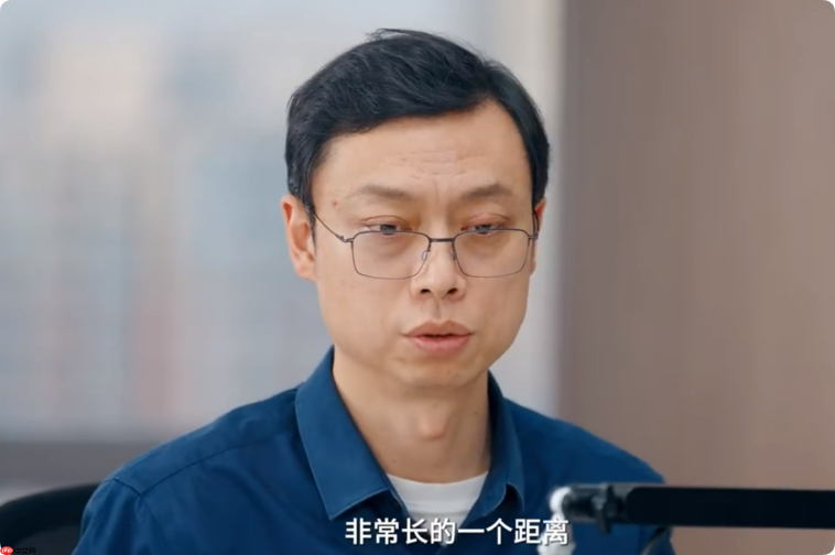 智谱 CEO 回应没实现 AGI 就上市：它可能是马拉松，坚持不住时需要拿补给