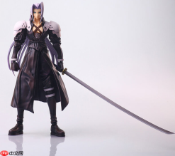 SE公布1997年版FF7萨菲罗斯全新手办 三米长刀迫力重现