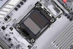 高颜值银白刀锋!微星MPG B850M EDGE TI MAX WIFI图赏