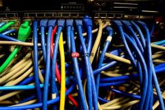 千兆加速普及！工信部发布2025年全国宽带概况：家庭户均553.4Mbps