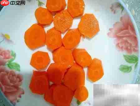 爆炒鸡丁:半成品速成美味