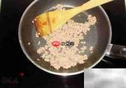 豆腐蒸蛋：孕产妇营养佳品
