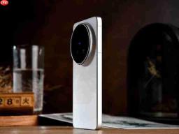 vivo X300 Ultra 全面评测 手机里的“专业 V 单”究竟有多能打?