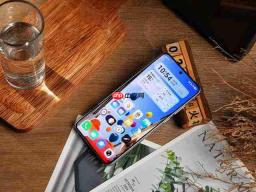 vivo X300 Ultra 全面评测 手机里的“专业 V 单”究竟有多能打?