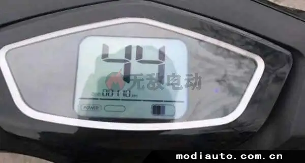 爱玛出行电动车如何查看电量