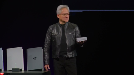 卖了 30 年显卡后,英伟达带着新 AI 芯片来重新发明「个人电脑」了