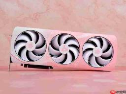 AX 电竞叛客 GeForce RTX 5070 樱花限定 12GB 显卡评测 春季樱花主题设计 