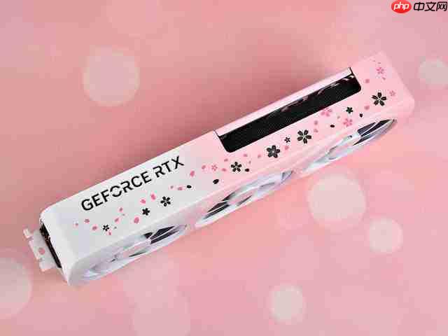 AX 电竞叛客 GeForce RTX 5070 樱花限定 12GB 显卡评测 春季樱花主题设计
