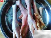 鸡脚河蟹红豆汤做法