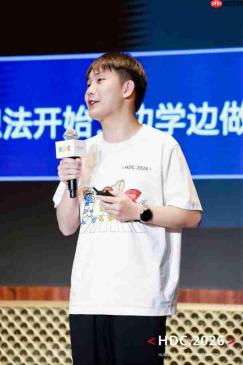 2026 HarmonyOS学生公开课:一场由AI与热爱驱动的“造物”狂欢