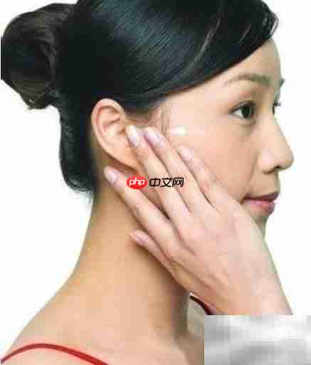 耳朵保健按摩:轻松护听