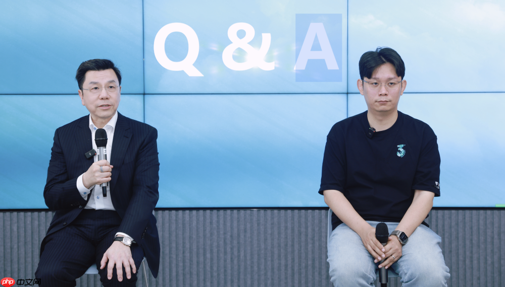 李开复要做升级版的Palantir,零一万物发布“一号位AI”