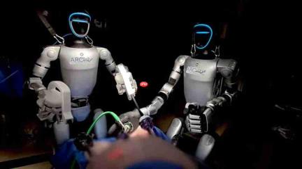 国产机器人再破局,宇树G1完成活体手术,00后团队登上Nature