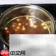 红枣鸡蛋丸子甜汤