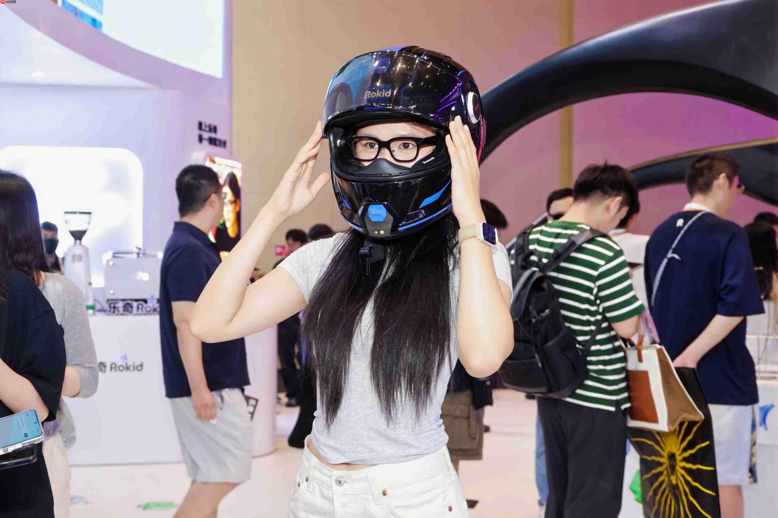 乐奇Rokid WAIC 2026全球展会首秀:YodaOS原生系统+新一代AR空间设备