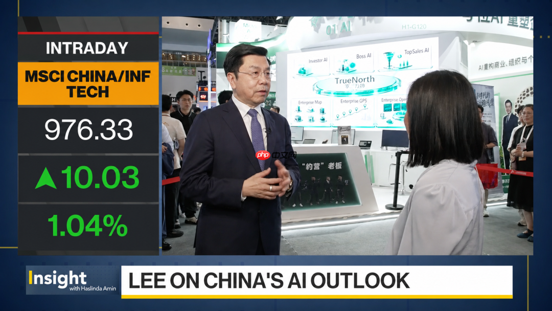 李开复向彭博社摊牌:明年盈利,2027港交所见