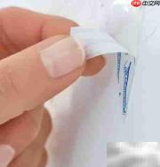 德莎胶带DIY LED圣诞树