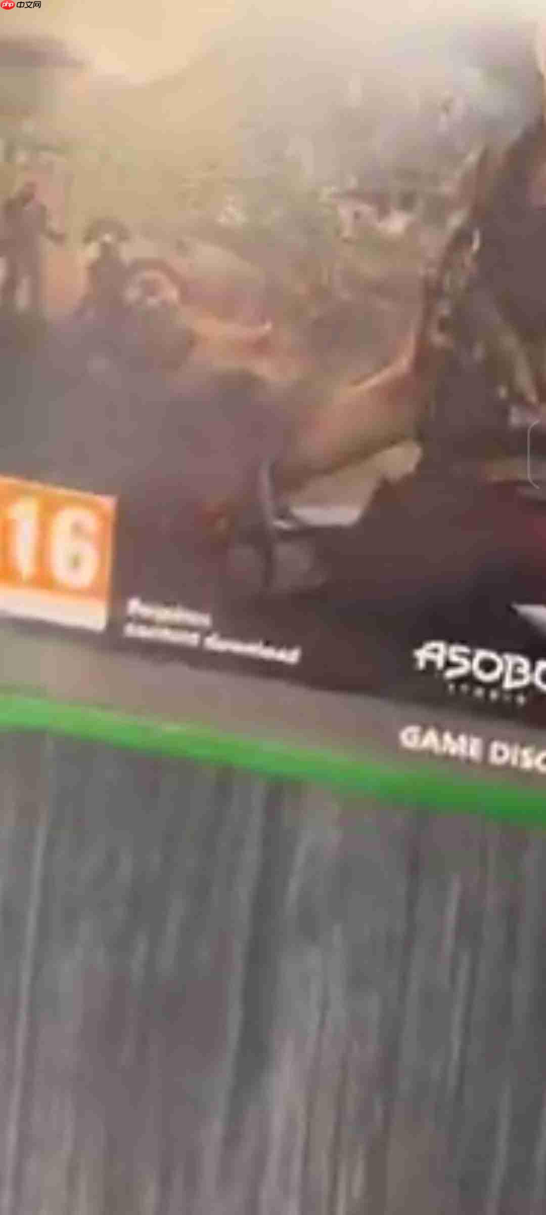 《共鸣:瘟疫传说传承》Xbox实体不含完整游戏 官方开箱还把光盘插反