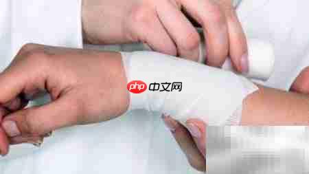 氢气球爆炸受伤如何急救