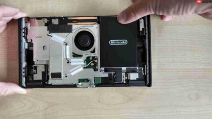 新版Switch 2官方视频:更换电池现在更容易了