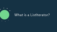 What is a ListIterator?