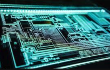 主板 PCIe 通道拆分功能详解与应用场景