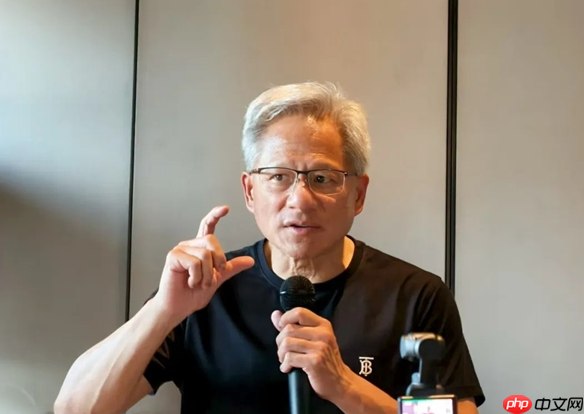 黄仁勋称华为AI芯片将取代英伟达:华为是不可思议的科技公司