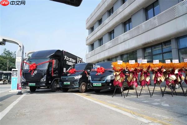 顺丰把快递点设在公交站:快递小哥送包裹速度快了半小时