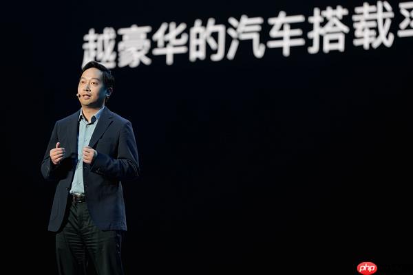 终结“油车不智能”时代!联手奥迪  A5L Sportback首搭华为乾崑智驾