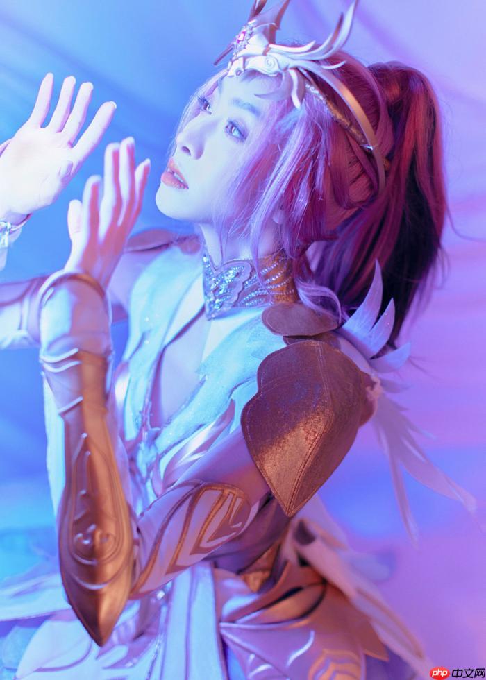 宋茜cos圣堂之誓图片分享 - php中文网