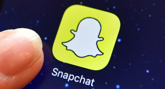 snapchat怎么保存到手机相册 snapchat图片添加到手机相册教程介绍
