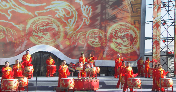 中国奥地利冰雪文化交融 山西陵川变身中国“阿尔卑斯”