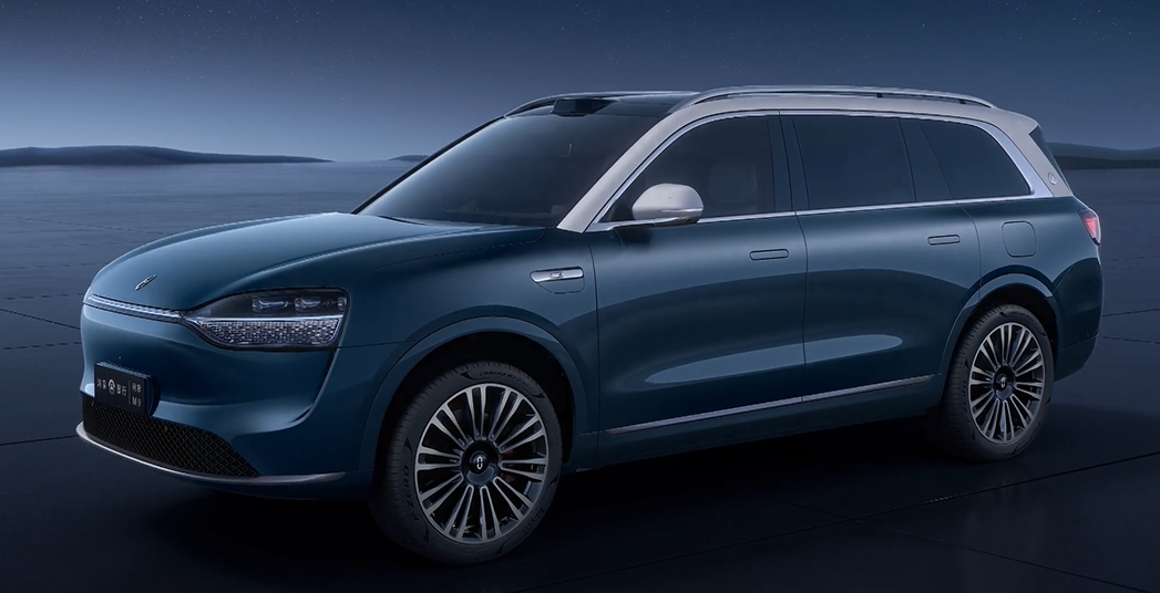 【回应】比亚迪App闪崩,厂家:预计是系统出问题;小鹏汽车:自营超充站突破1500座;问界汽车:第15万辆问界M9交付