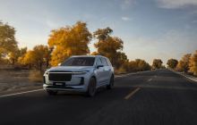 理想汽车高管辟谣代工传闻：尾标一直是理想