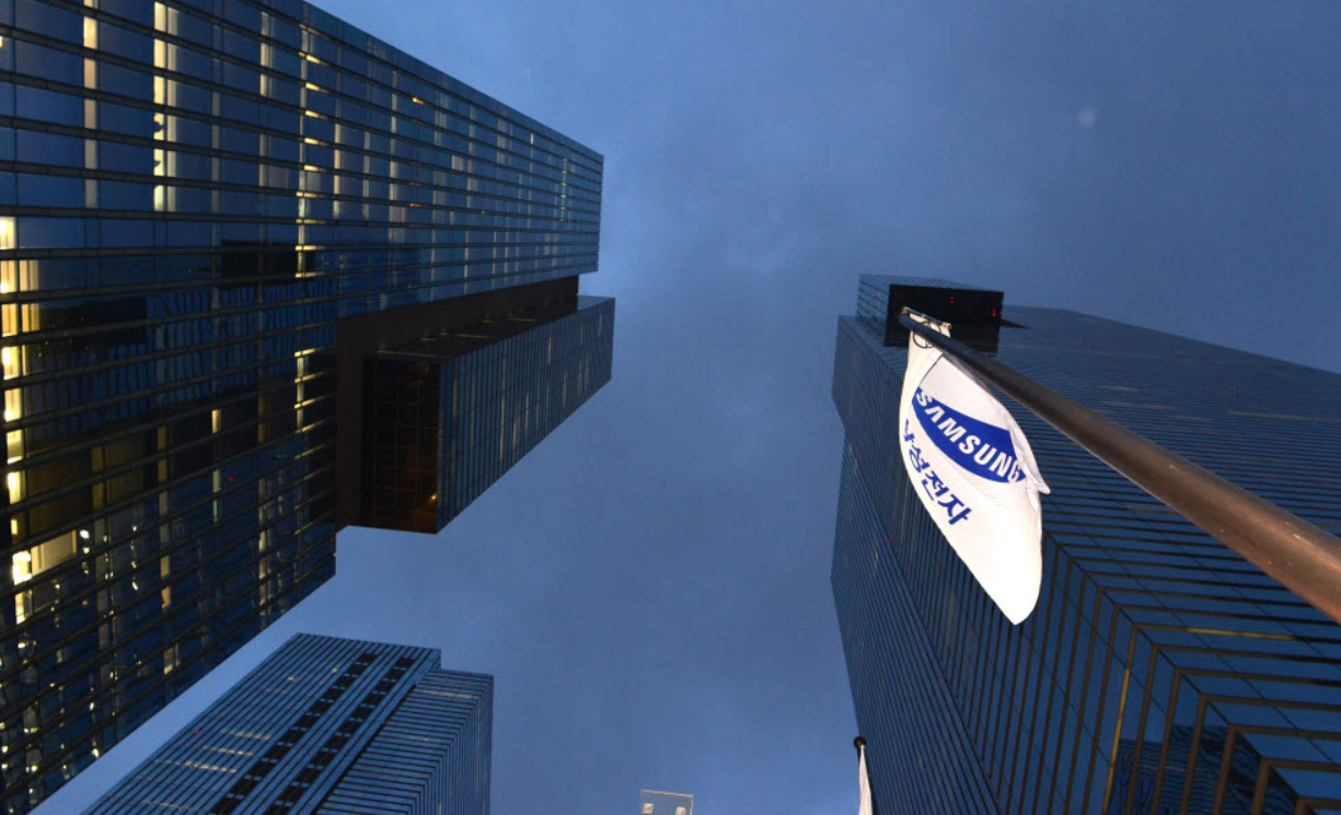 【三折】三星新款三折叠屏手机尺寸曝光,预计今年第三季度发布