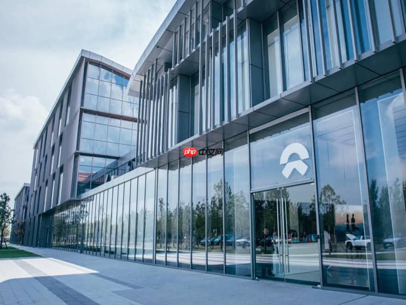 蔚来宣布7月底前318国道川藏线换电线路将贯通