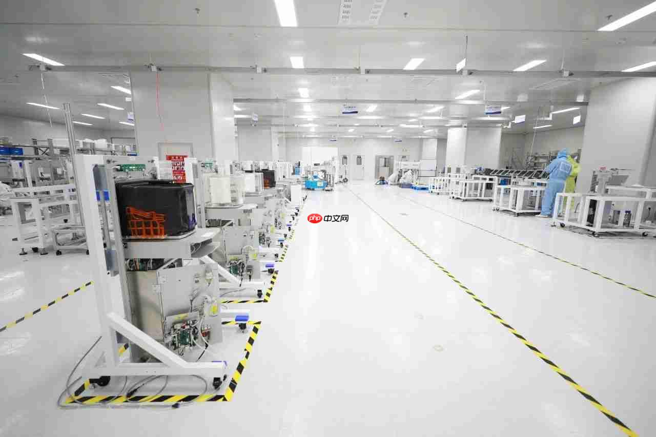 富创得智能科技：以扎实技术，服务玻璃基板封装未来
