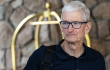 苹果AI掉队，分析师呼吁更换CEO库克