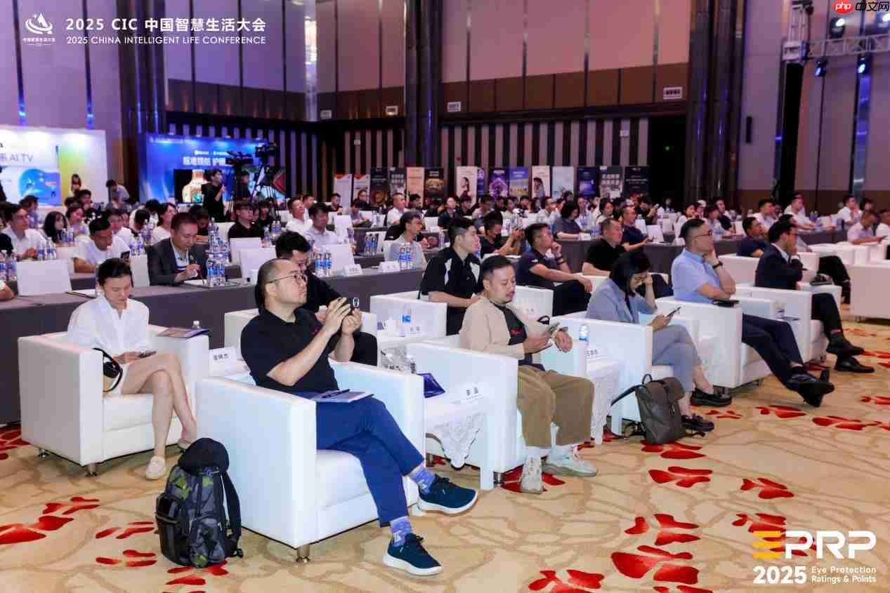 智慧生活·护眼致远！飞利浦&EVNIA显示器荣膺行业殊荣，引领智慧变革！