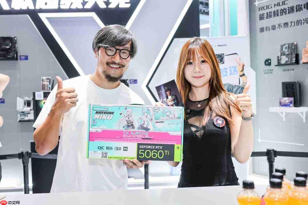 BW2025!华硕显卡信仰集结燃爆全场